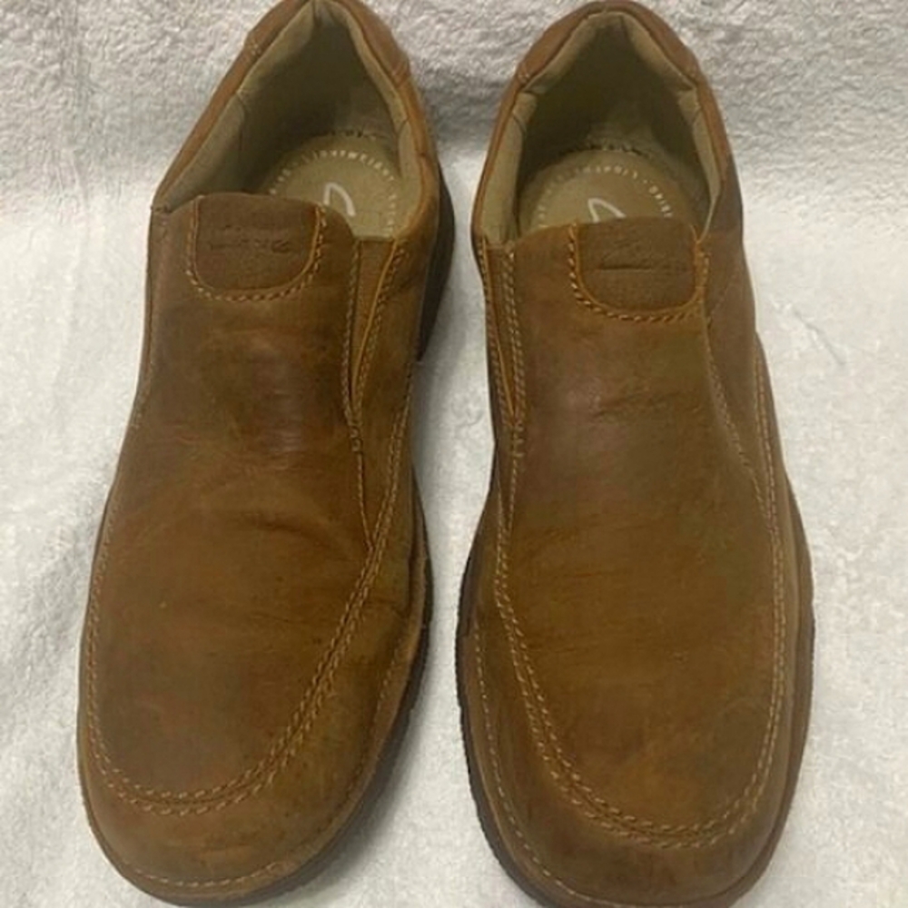 EUC Clark's Brown Soft Leather Casual/Dress Shoes (13)